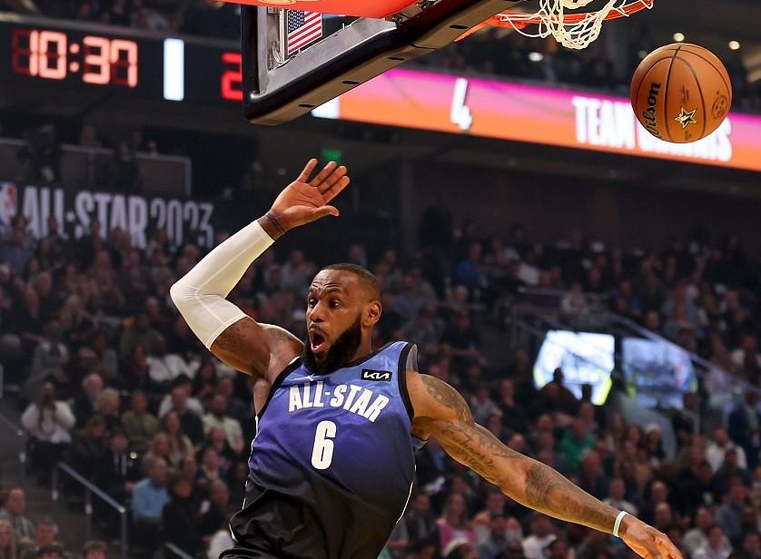 塞维利亚训练开放日，今晨强势反弹引欢呼，NBA常规赛在即，细节决定成败的简单介绍